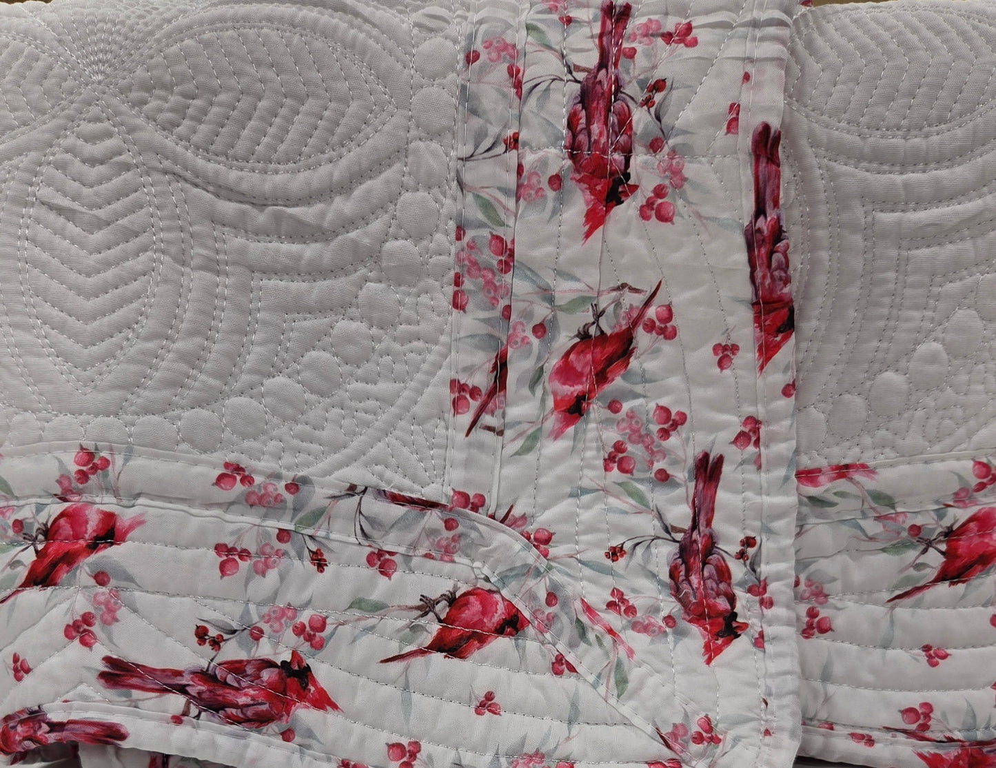 Cardinal/White Heirloom Quilt